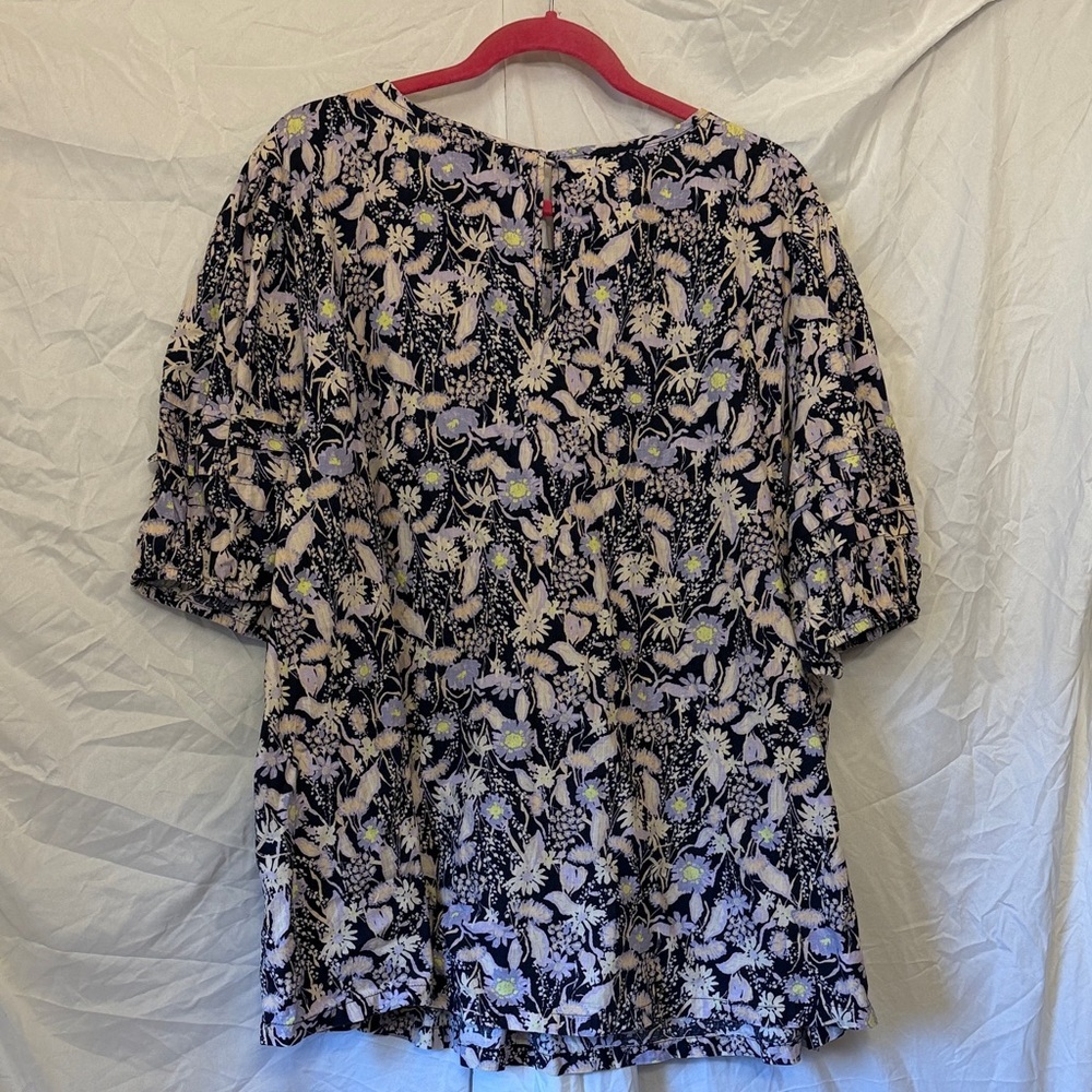 Ava & Viv Black Floral Peasant Blouse with Cream and Yellow Accents - Picture 4 of 4